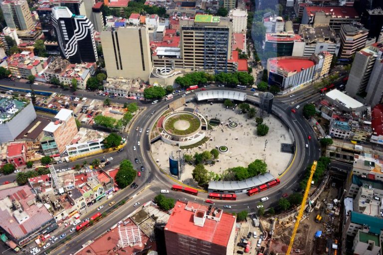 Glorieta de Insurgentes vista desde arriba